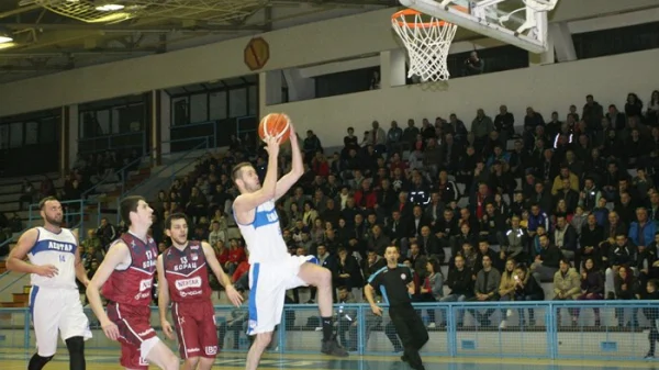 Loša igra donijela poraz, Prva liga RS