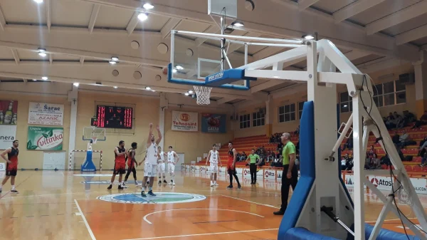 Tuzalci kući pjevajući, Liga za prvaka