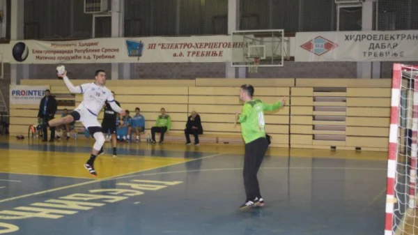 Lokomotiva zaribala u Trebinju, Premijer liga BiH