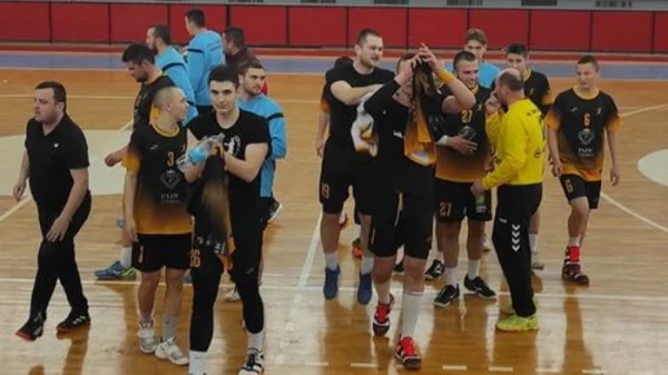 Jedinstvo preplivalo Drini, Prva liga RS