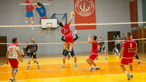 Modričanima bodovi u Ljubinju, Premijer liga BiH
