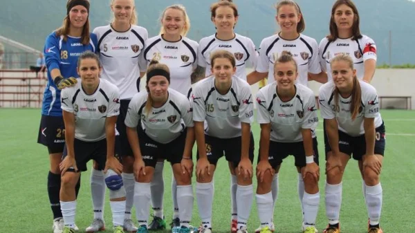 Emina ispisala istoriju, Premijer  ženska liga BiH