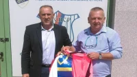 Dresovi za fudbalerke